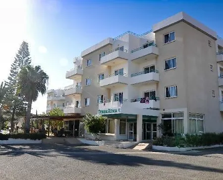 Debbiexenia 4*