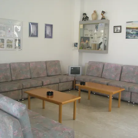 Apart-hotel Debbiexenia