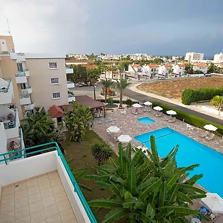 Aparthotel Debbiexenia