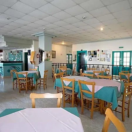 Aparthotel Debbiexenia Paralimni