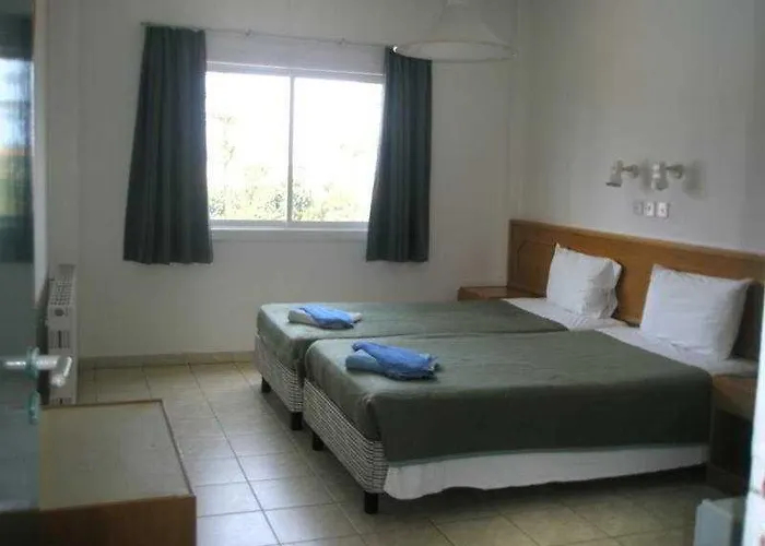 Hotel de apartamente Debbiexenia 4*