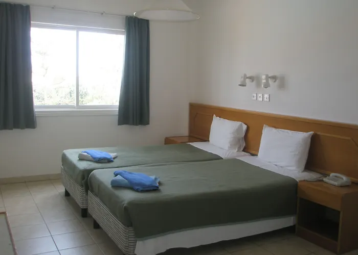 Hotel de apartamente Debbiexenia 4*