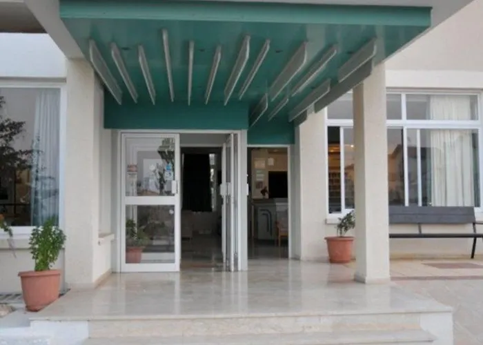 Hotel de apartamente Debbiexenia Paralimni