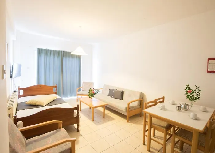 Debbiexenia Hotel de apartamente Paralimni